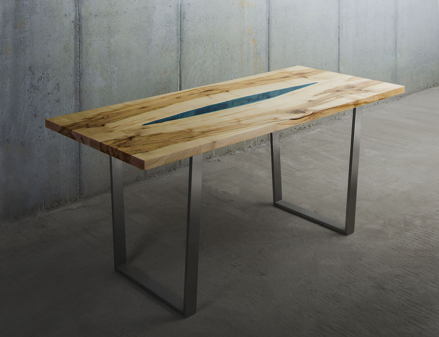 Stół z błękitnym szkłem_Malita Just Wood